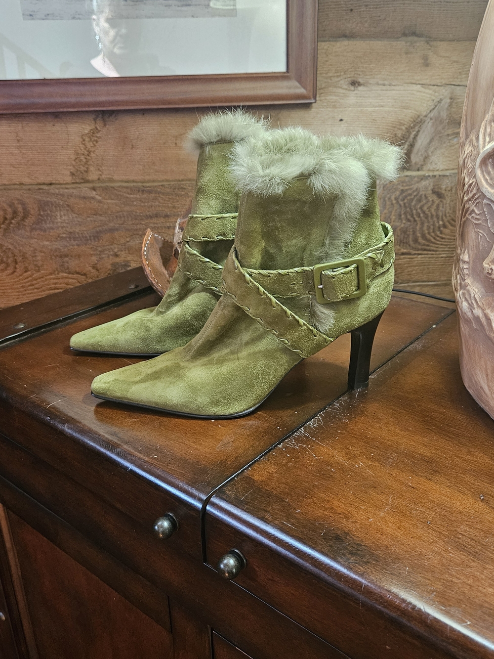 Y2K ANTONIO MELANI Olive Suede Fur-Trim Pointed Toe Ankle Boots